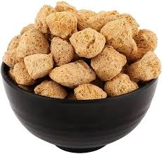 SOYABEEN WADI ( SOYA CHUNKS)